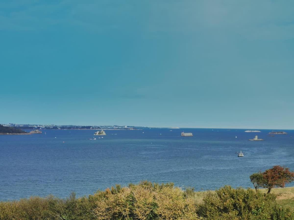 Kermartin - Maison De Famille Avec Vue Sur La Baie De Morlaix Plouézocʼh 外观 照片