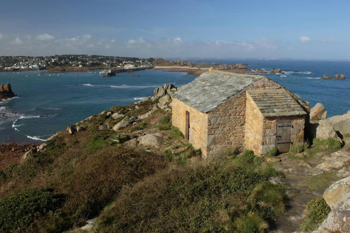 Kermartin - Maison De Famille Avec Vue Sur La Baie De Morlaix Plouézocʼh 外观 照片